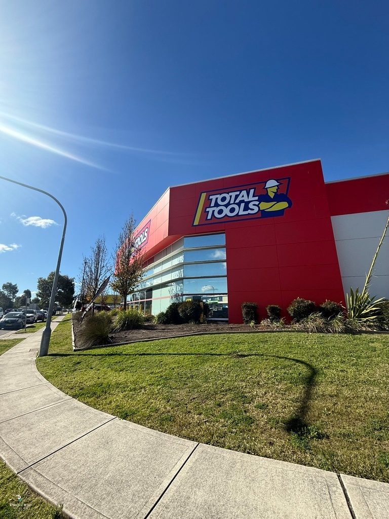 Total Tools Gregory Hills — side angle
